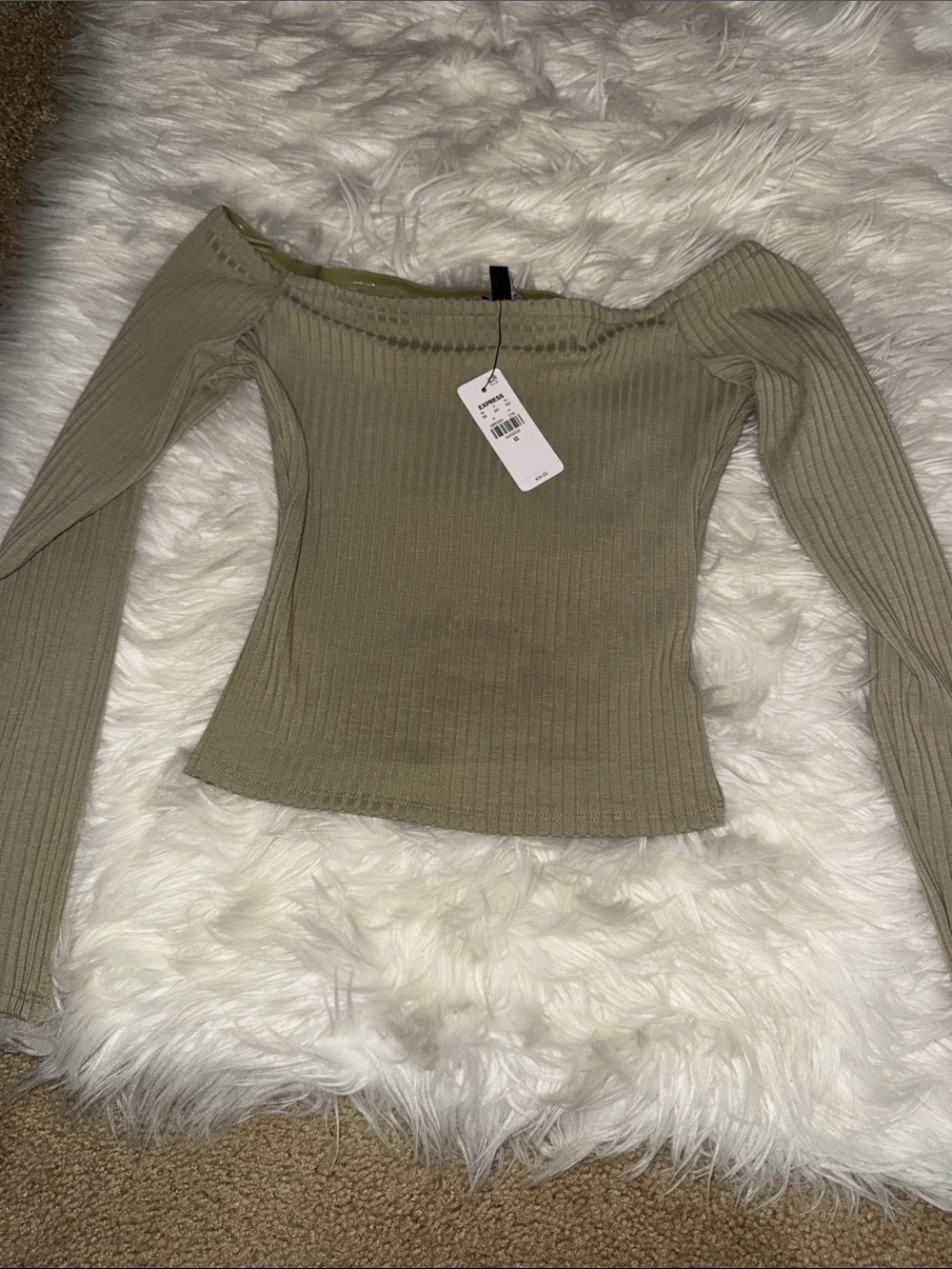 Express crop Ribbed Off-Shoulder Long Sleeve Top - Taupe